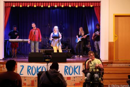 Dobrodelni koncert z Roko v roki (14)